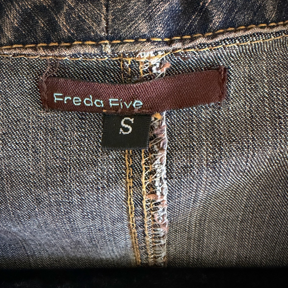Freda Five Denim Jacket - Picture 2 of 3